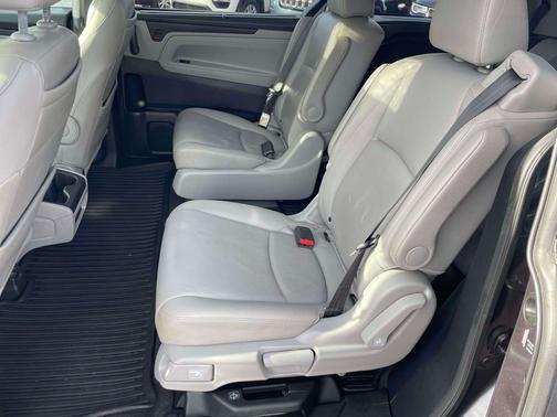 2019 Honda Odyssey EX-L w/Navigation/RES