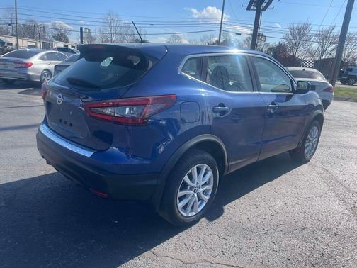 2020 Nissan Rogue Sport S