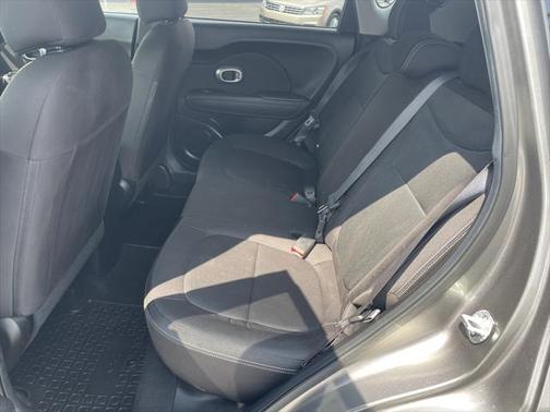 2017 Kia Soul Base