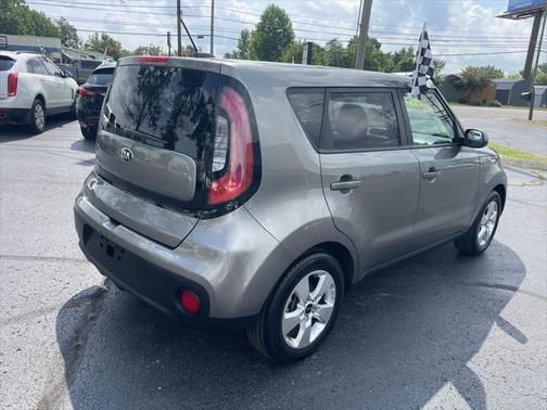 2017 Kia Soul Base