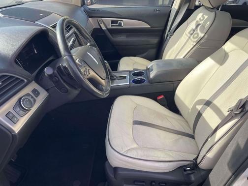 2015 Lincoln MKX Base