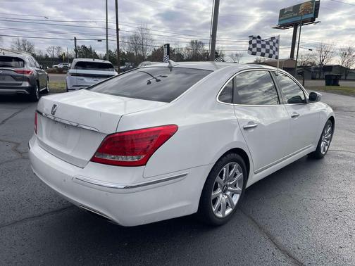 2013 Hyundai Equus Signature
