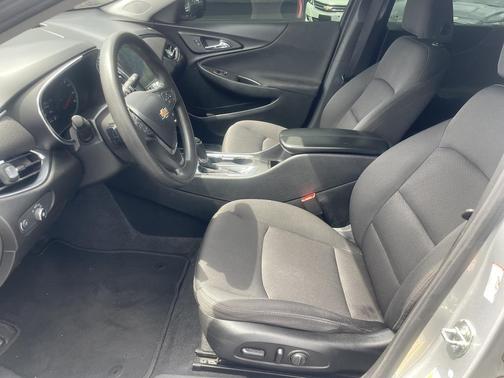 2020 Chevrolet Malibu FWD LT