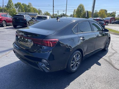 2022 Kia Forte LXS
