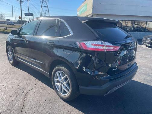 2021 Ford Edge SEL