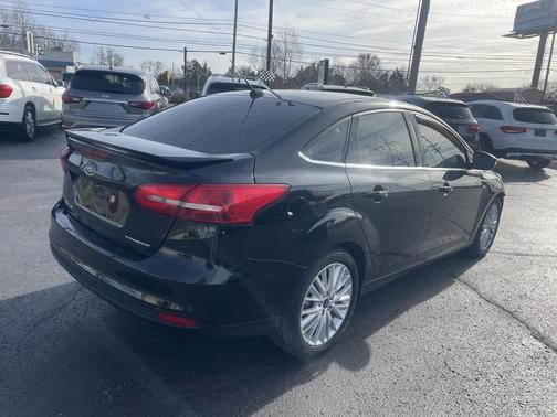 2018 Ford Focus Titanium