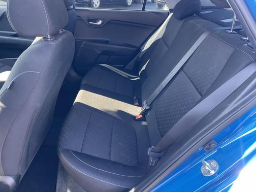 2022 Kia Rio S