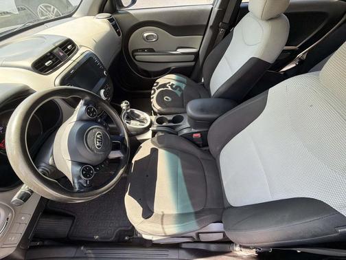 Shadow Black 2018 Kia Soul Base