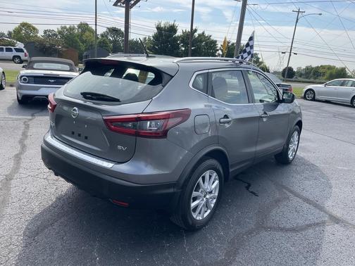 2021 Nissan Rogue Sport SV