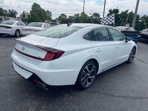 Quartz White 2021 Hyundai SONATA SEL Plus