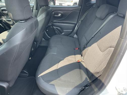 2018 Jeep Renegade Altitude