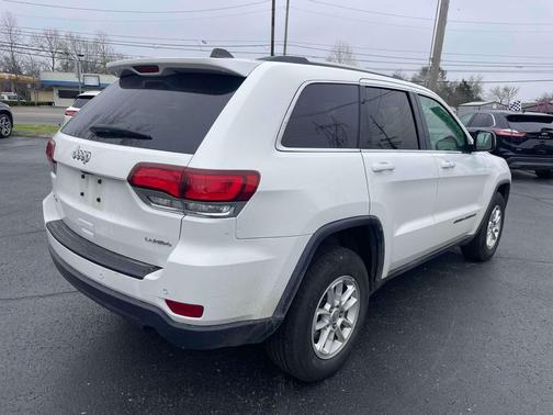 2020 Jeep Grand Cherokee Laredo