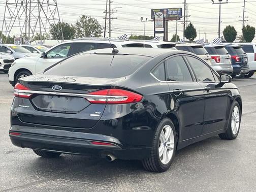 2018 Ford Fusion SE