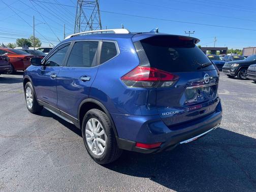 Caspian Blue Metallic 2019 Nissan Rogue SV