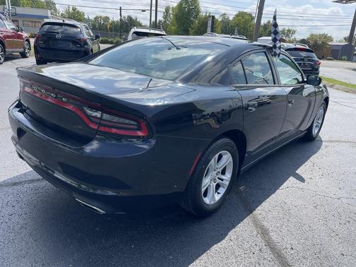 2015 Dodge Charger SE