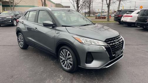 2024 Nissan Kicks SV