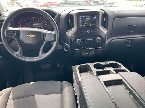 Summit White 2022 Chevrolet Silverado 1500 WT