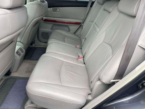 2004 Lexus RX 330 Base