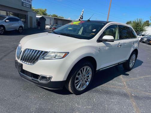 2013 Lincoln MKX Base
