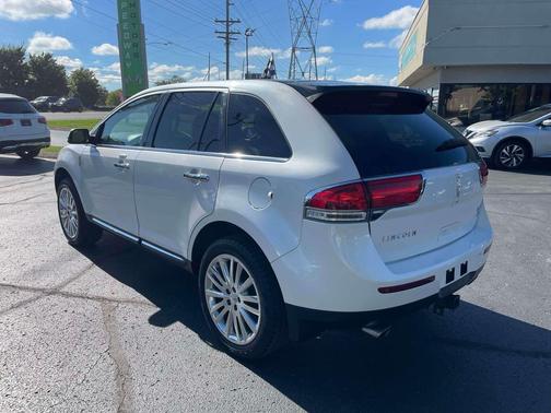 2013 Lincoln MKX Base