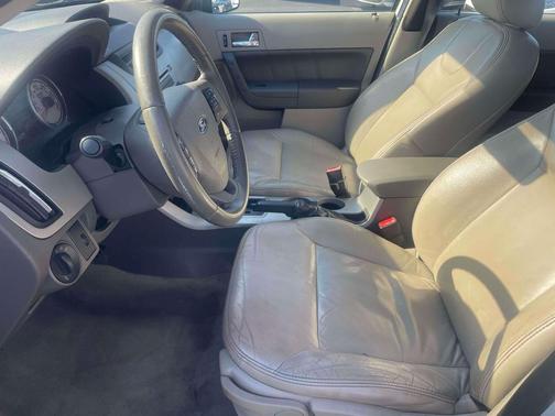 2009 Ford Focus SEL