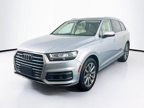 2019 Audi Q7 55 Prestige