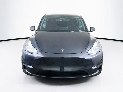 2024 Tesla Model Y Long Range Dual Motor All-Wheel Drive