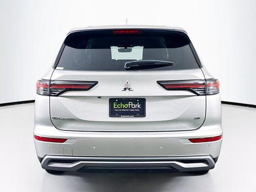 2025 Mitsubishi Outlander SE 2.5 2WD