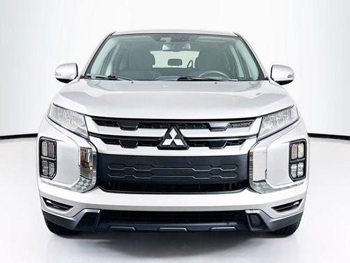 Alloy Silver Metallic 2021 Mitsubishi Outlander Sport SE