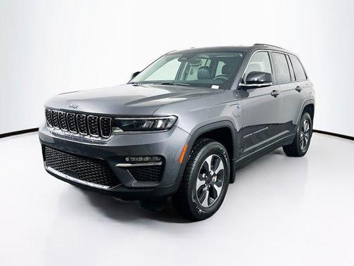 2022 Jeep Grand Cherokee 4xe Base