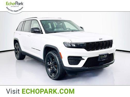 2022 Jeep Grand Cherokee Altitude