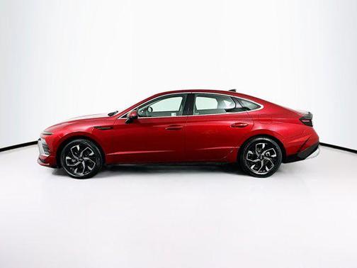 Ultimate red 2025 Hyundai SONATA SEL