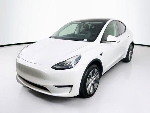 2021 Tesla Model Y Standard Range Rear-Wheel Drive