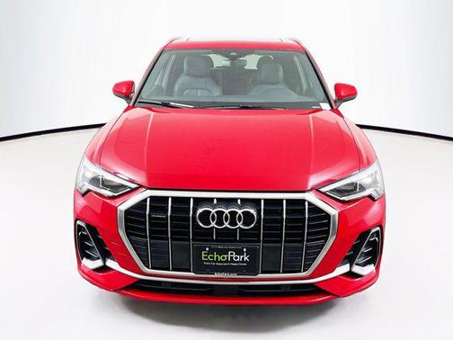 2023 Audi Q3 S line Premium