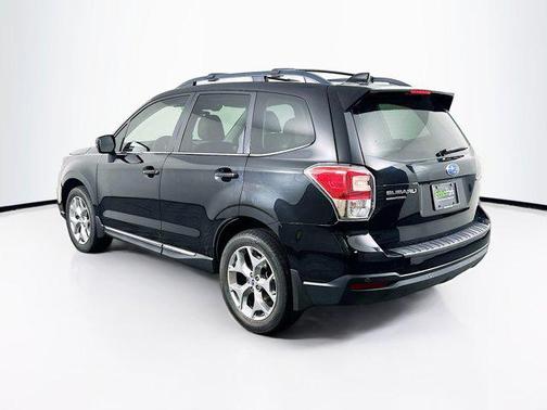 Crystal Black Silica 2017 Subaru Forester 2.5i Touring