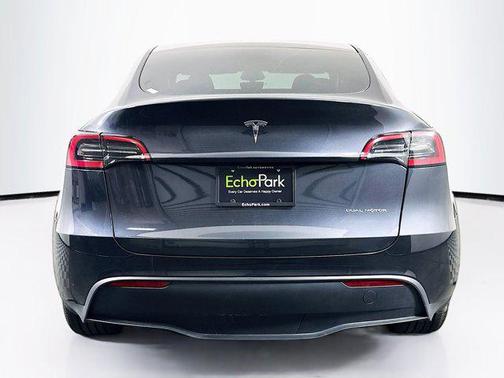 2024 Tesla Model Y Long Range Dual Motor All-Wheel Drive