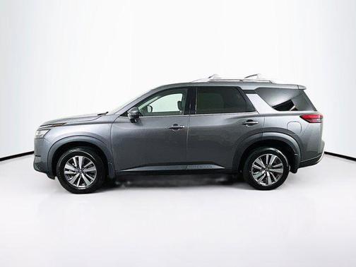 2023 Nissan Pathfinder SL FWD