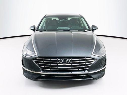 2020 Hyundai SONATA Hybrid SE