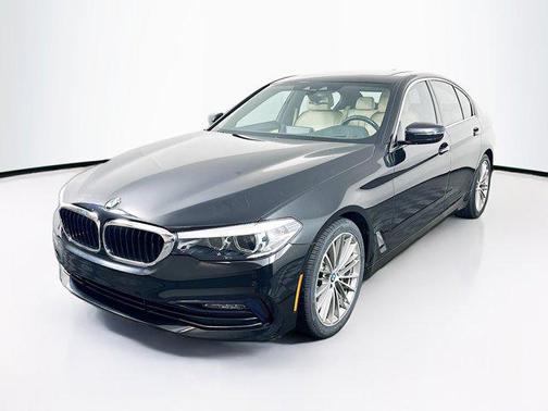 2018 BMW 530 530i