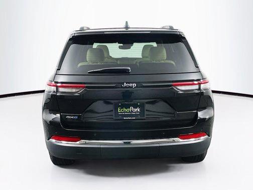 2022 Jeep Grand Cherokee 4xe Base