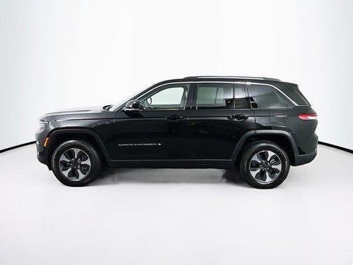 2022 Jeep Grand Cherokee 4xe Base
