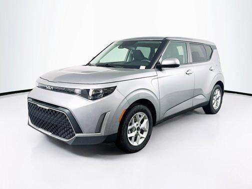 Steel Gray 2025 Kia Soul LX