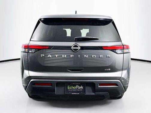 2024 Nissan Pathfinder S 4WD