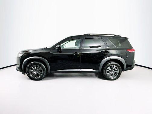 2024 Nissan Pathfinder SV FWD