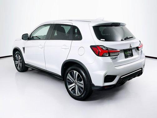 2024 Mitsubishi Outlander Sport SE