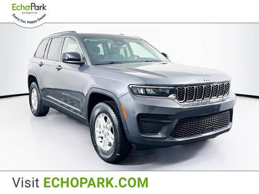 2022 Jeep Grand Cherokee Laredo