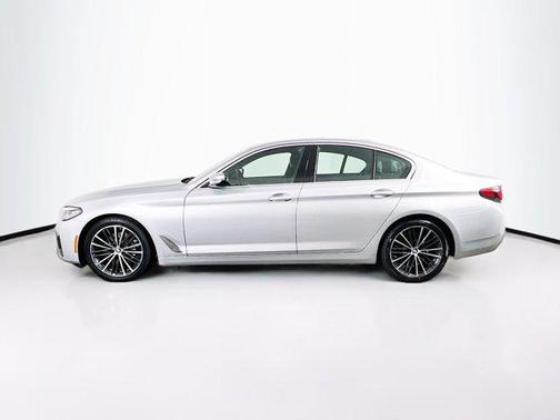 2021 BMW 530 530i