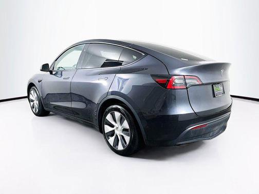 2024 Tesla Model Y Long Range Single Motor Rear-Wheel Drive