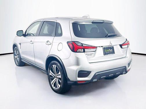 2024 Mitsubishi Outlander Sport SE