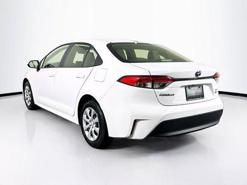 2025 Toyota Corolla Hybrid LE